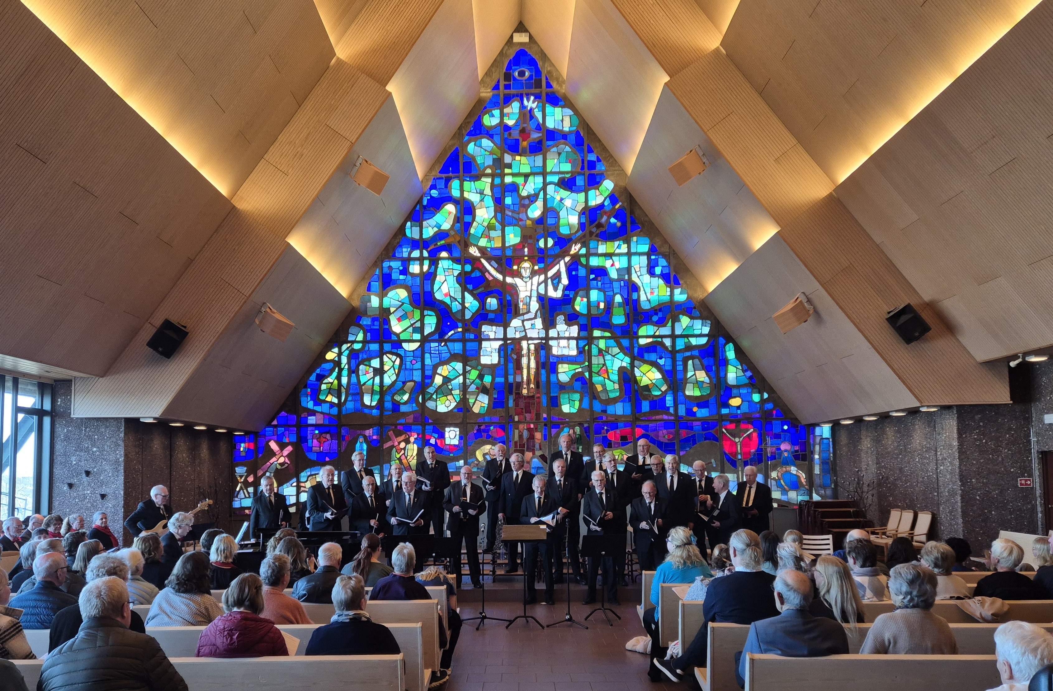 Jubileumskonsert Jeløy kirke 11.04.2026 31 kopi 2