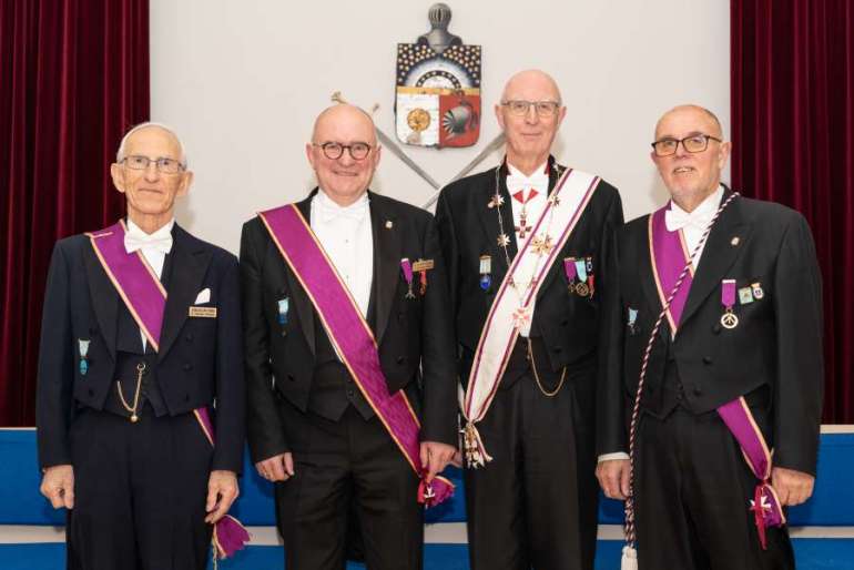 Fra v.: Andreas Jensen, fadder, Ole Martin Erikstad, Per Trygve Kongsnes Prov.M., Kjell Krey Dagsloth.|||